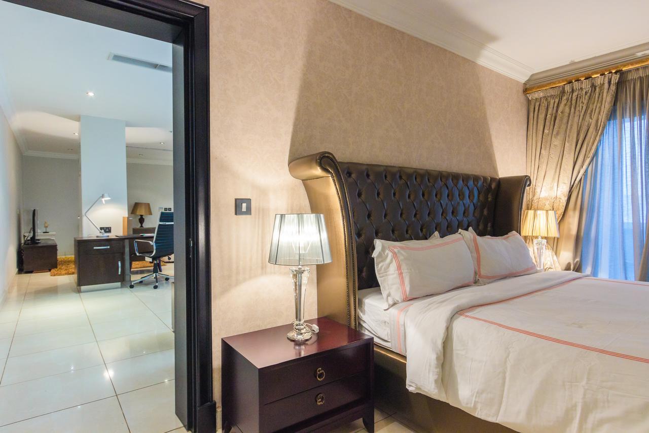 L'Eola Suites Abuja Bagian luar foto